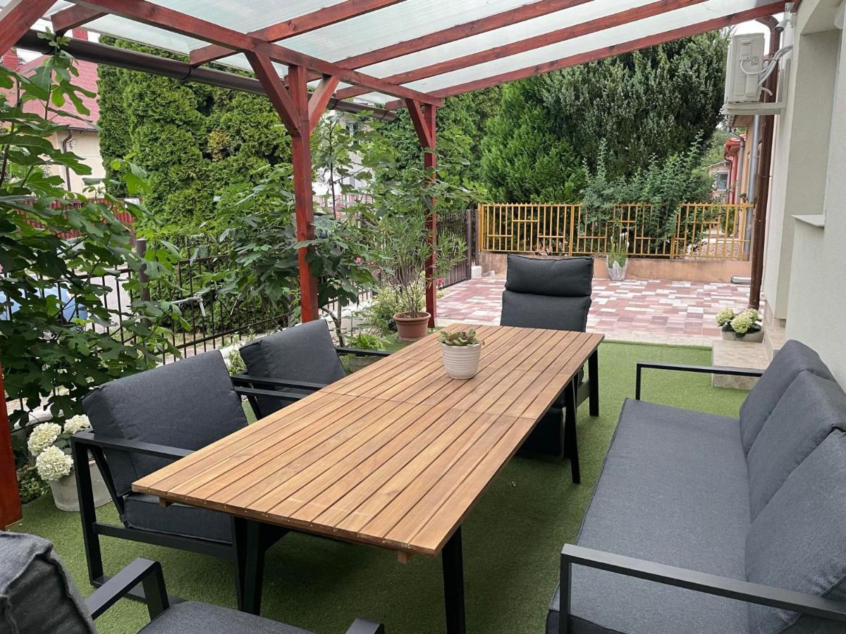 Adam Apartman Hajdúszoboszló 外观 照片