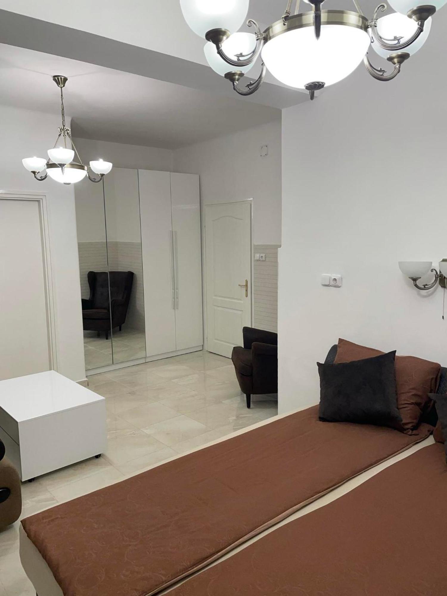 Adam Apartman Hajdúszoboszló 外观 照片