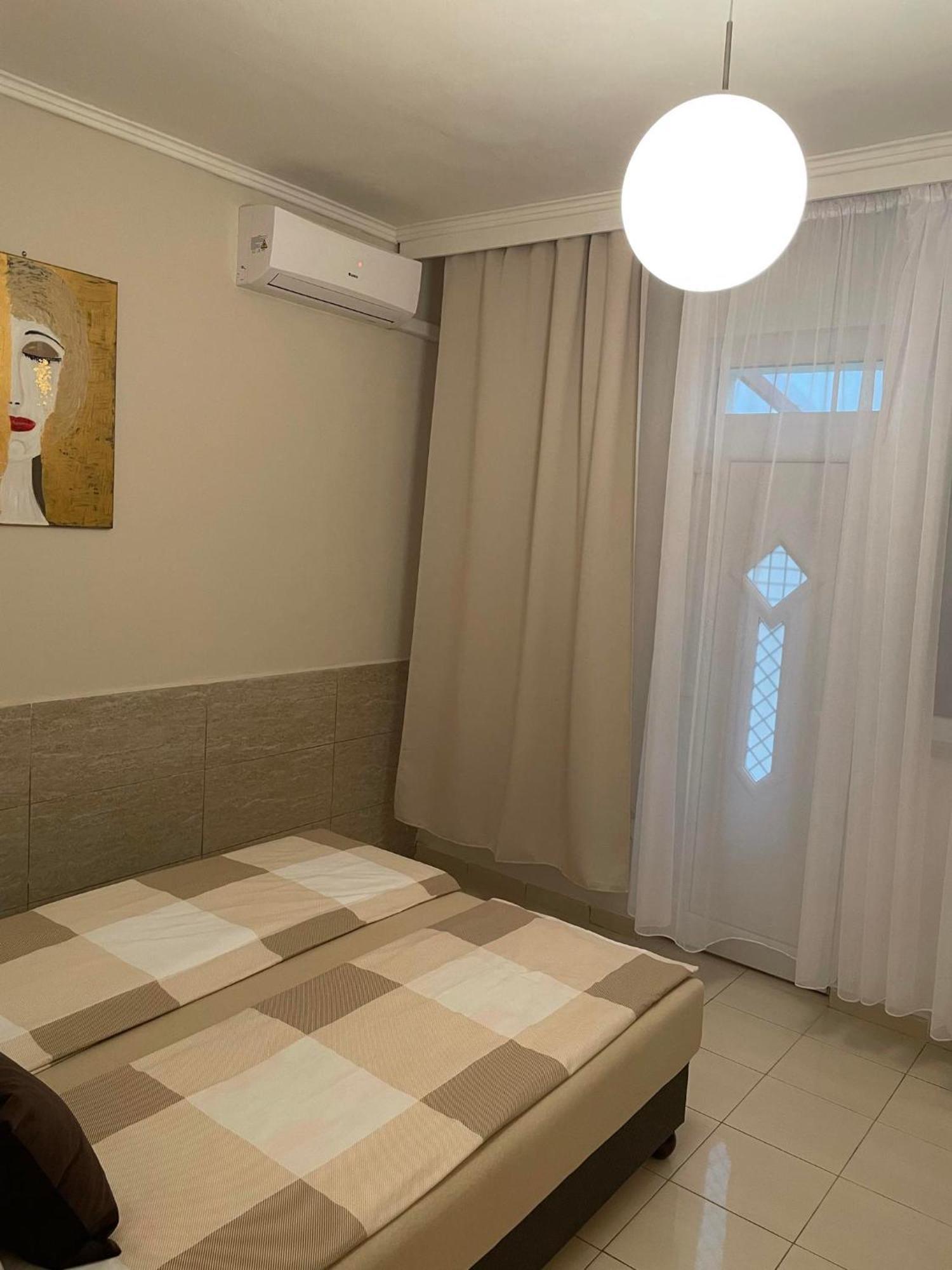 Adam Apartman Hajdúszoboszló 外观 照片